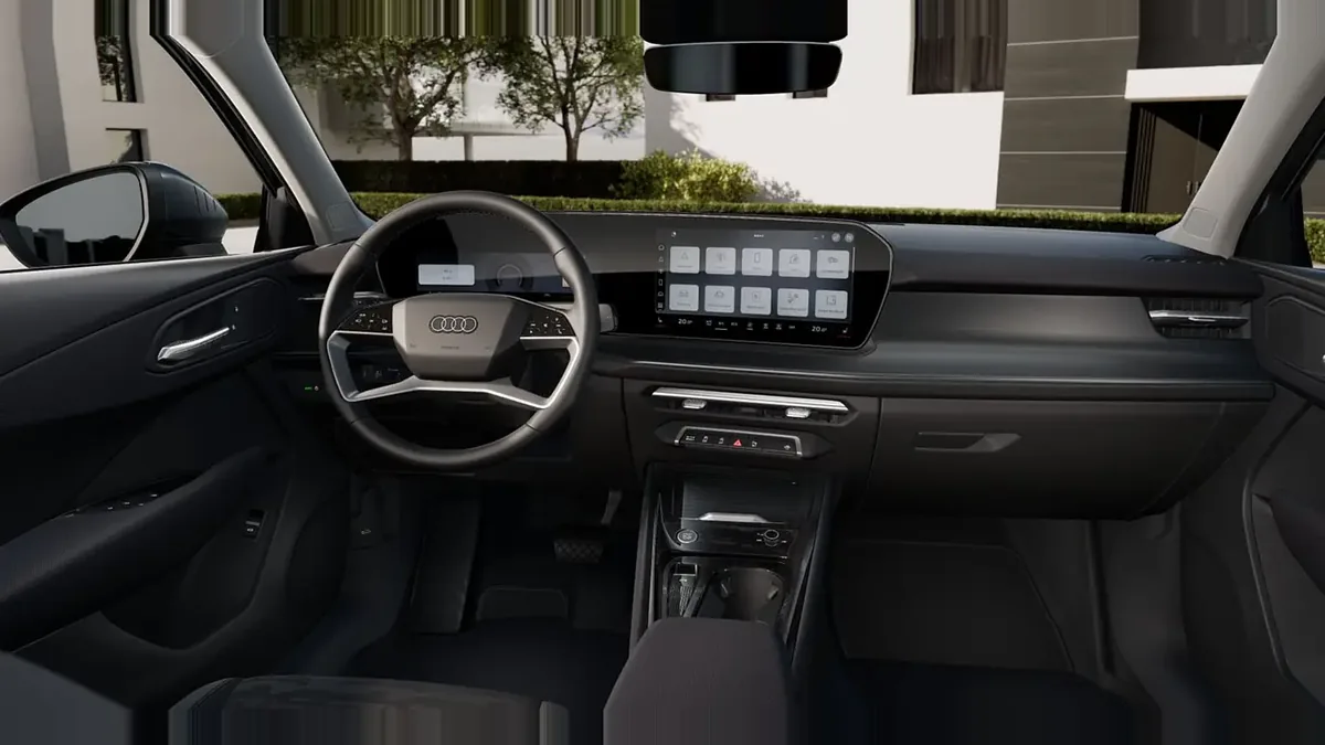 Audi Q3 Sportback Advanced TFSI 110kW S Tronic en renting en Barcelona — vista 7