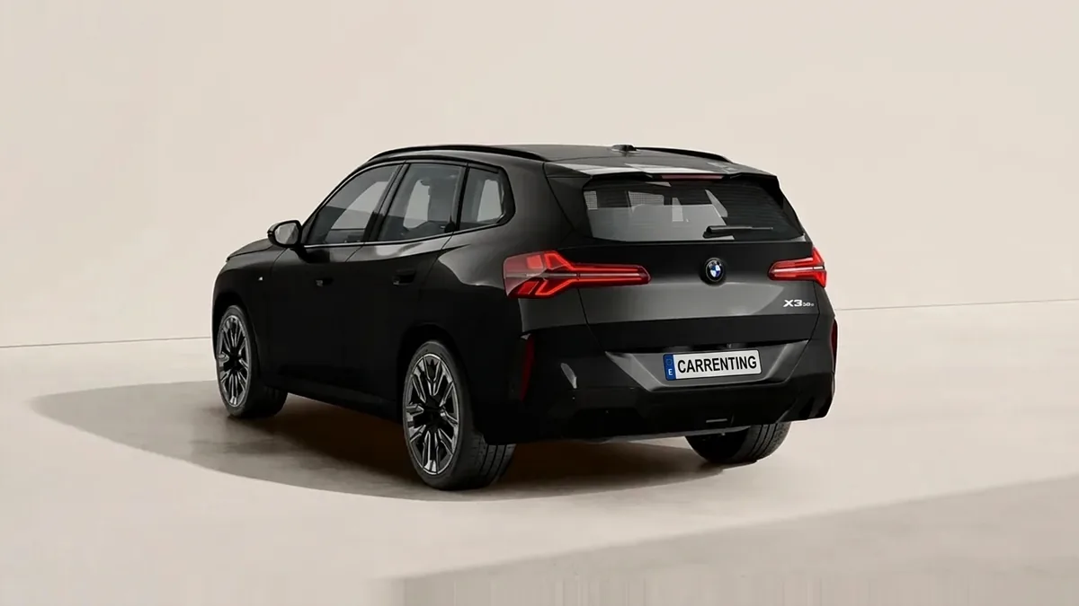 BMW X3 30e xDrive en renting en Barcelona — Trasera