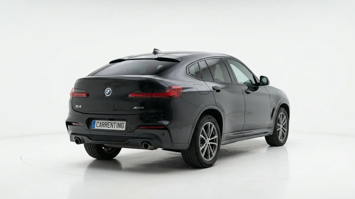 BMW X4 xDrive20d xLine en renting en Barcelona — Lateral