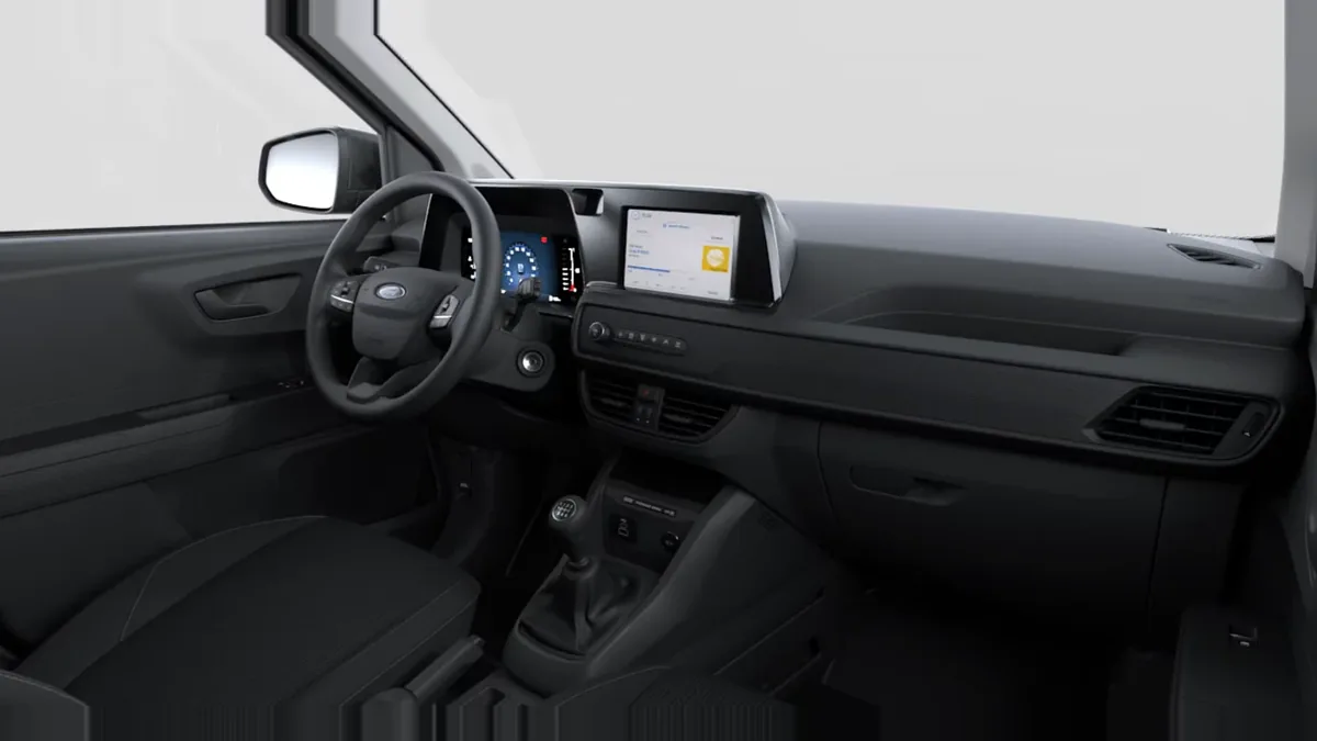 Ford TRANSIT COURIER VAN DIESEL 1.5  100 CV en renting en Barcelona — Delantera