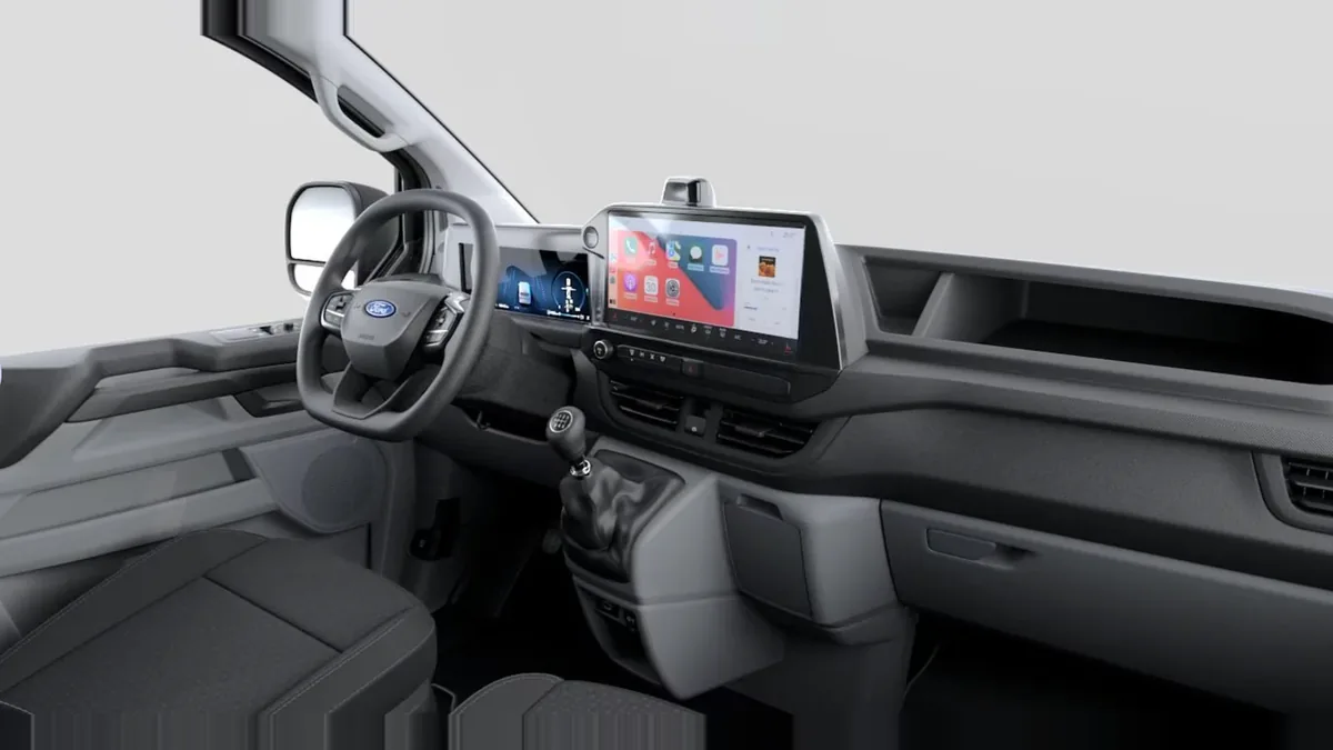 Ford TRANSIT CUSTOM Van 2.0 Ecoblue 100kW 280 L1 Trend en renting en Barcelona — Delantera