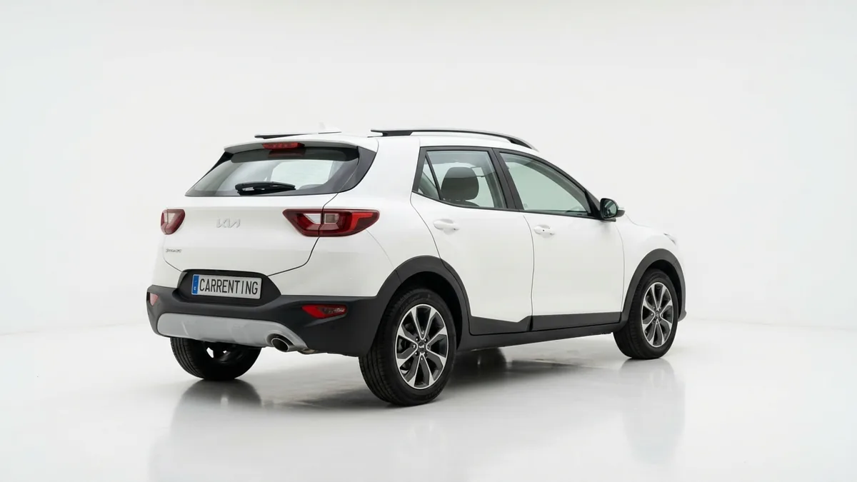 Kia Stonic 1.0 T-GDI MHEV Drive 115CV en renting en Barcelona — Lateral