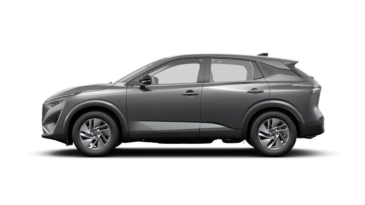 Nissan Qashqai DIG-T 103kW (140CV) MHEV 4x2 Acenta Deep Blue Ocean en renting en Barcelona — Trasera