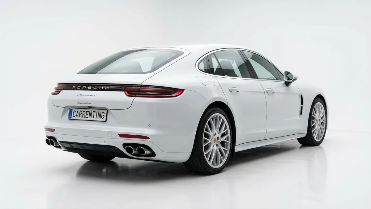 Porsche Panamera 4 E-Hybrid Executive en renting en Barcelona — Trasera