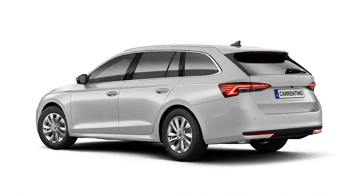 Škoda Octavia Combi 2.0 TDI DSG Selection en renting en Barcelona — Interior