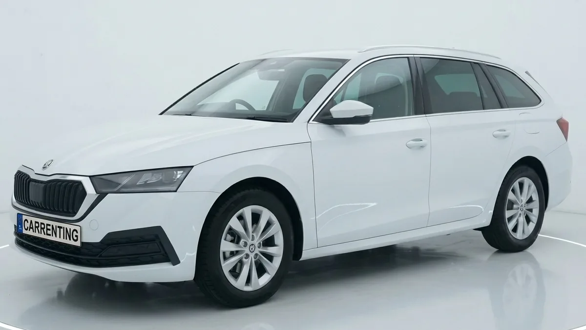 Škoda Octavia Combi Selection 2.0 TDI 150CV DSG 7vel en renting en Barcelona