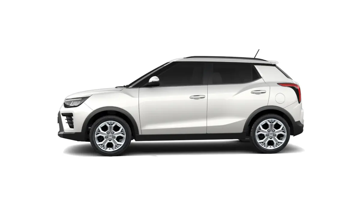 KGM Tívoli G15 Urban Plus 4x2 en renting en Barcelona — Trasera