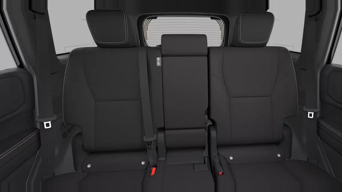 Toyota Land Cruiser 250 Hybrid 48V VX en renting en Barcelona — vista 7
